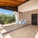 Stunning In With House Sea View Apartment Rtina